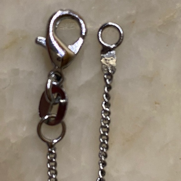 18” Light pink Quartz necklace - Picture 3 of 3